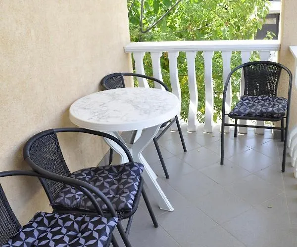 13686b Appartamento *